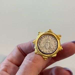 Susan Shaw adjustable bee coin ring